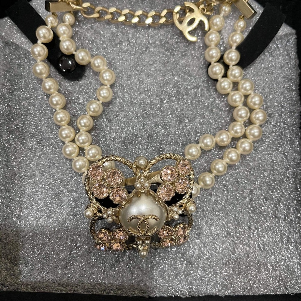 Chanel jewelry set